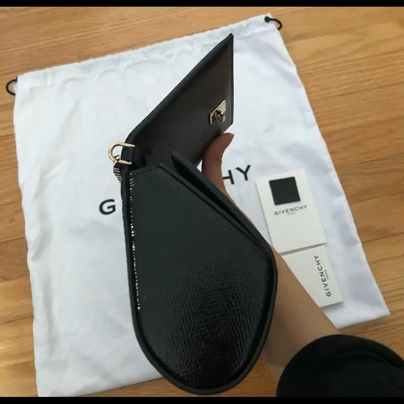 ❌SOLD!!!❌ Authentic Givenchy Pandora box bag - Picture 5 of 8